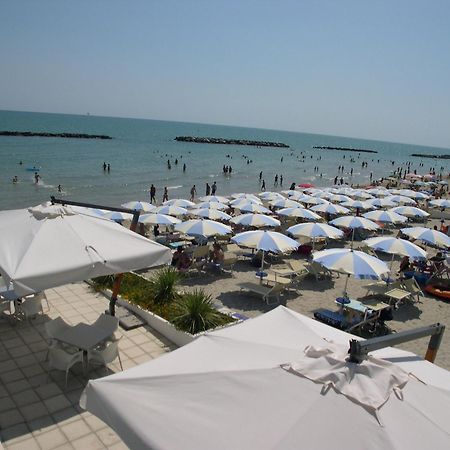 Residence I Delfini 滨海库普拉 外观 照片