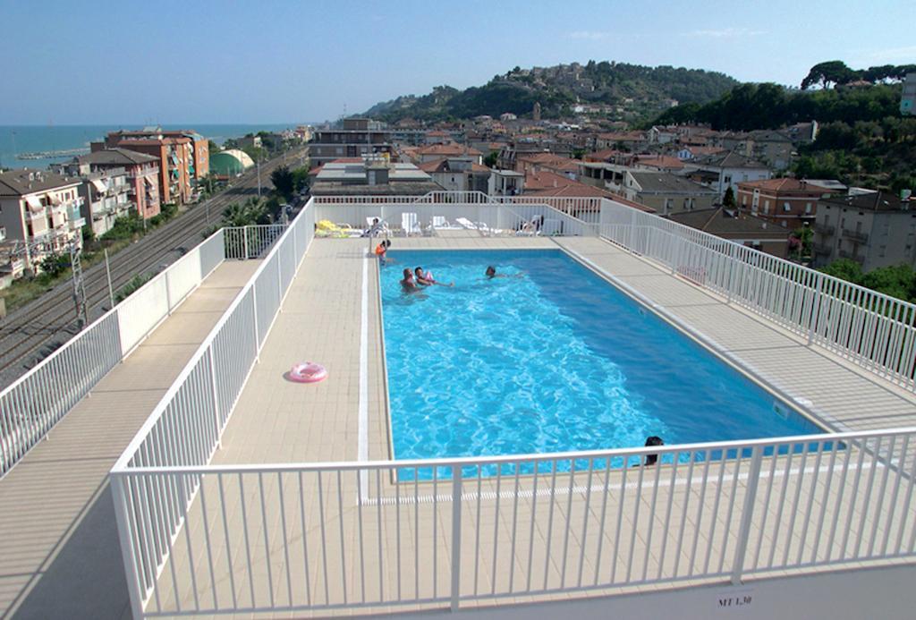 Residence I Delfini 滨海库普拉 外观 照片