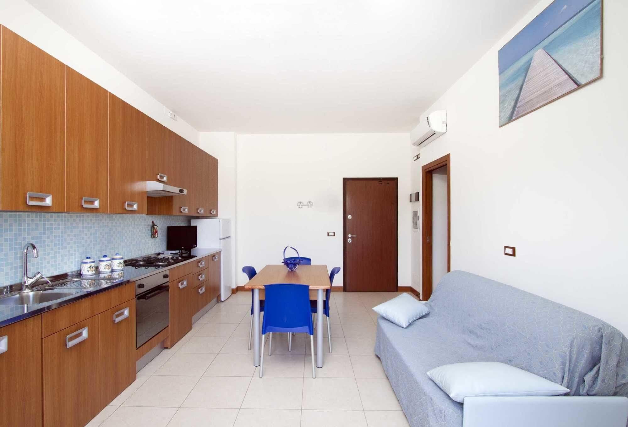 Residence I Delfini 滨海库普拉 外观 照片